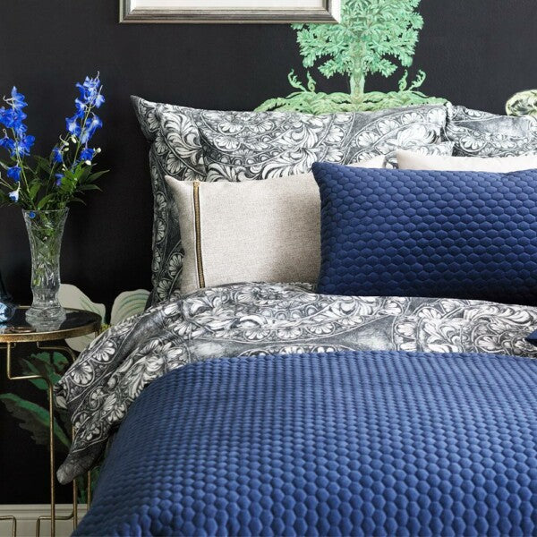 Liinavaatteet MALINA